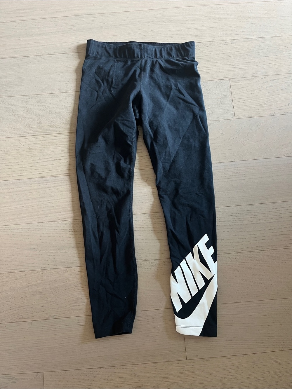 NWOT Nike Black Leggings with White Logo Block Size small
